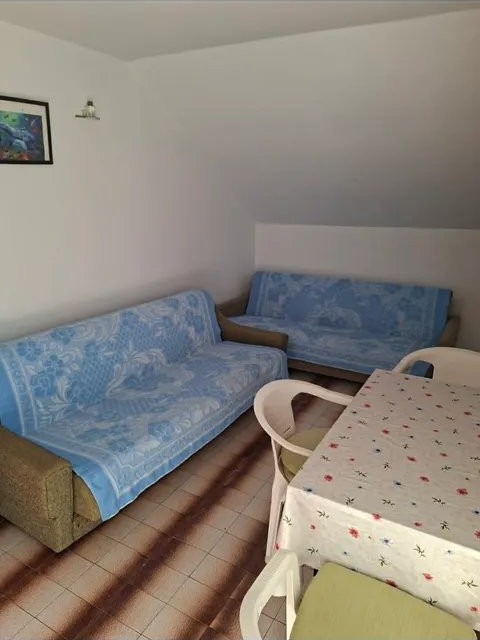 Apartman 2 — dnevni boravak